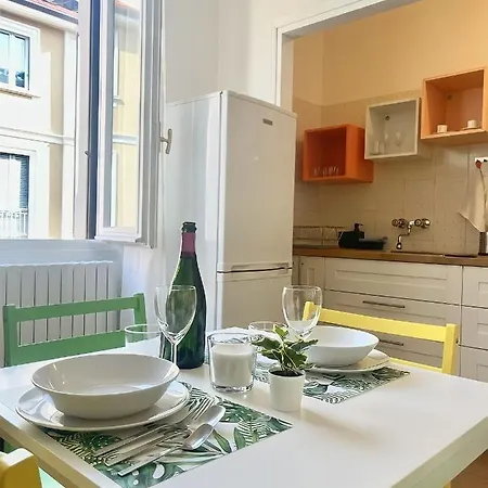 Solution Piazza Cinque Giornate Apartment *