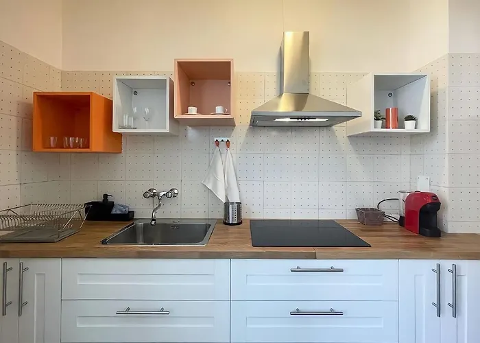 Solution Piazza Cinque Giornate *